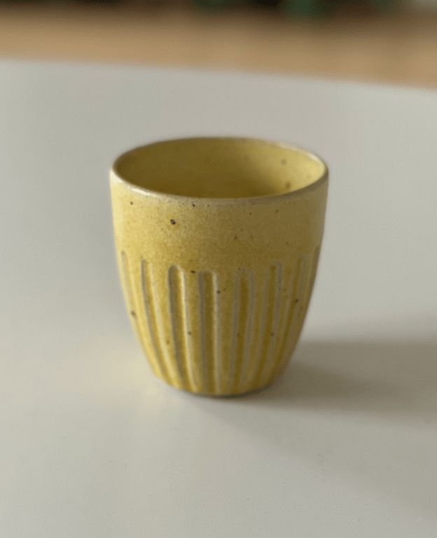 Krus m. riller, lavaler, hørgul