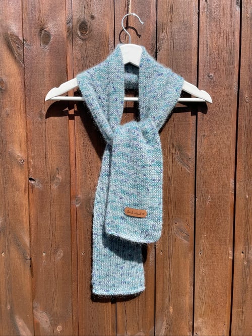 think about scarf 105