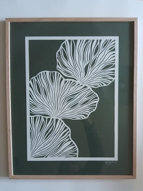 40x50cm papercut, indrammet 