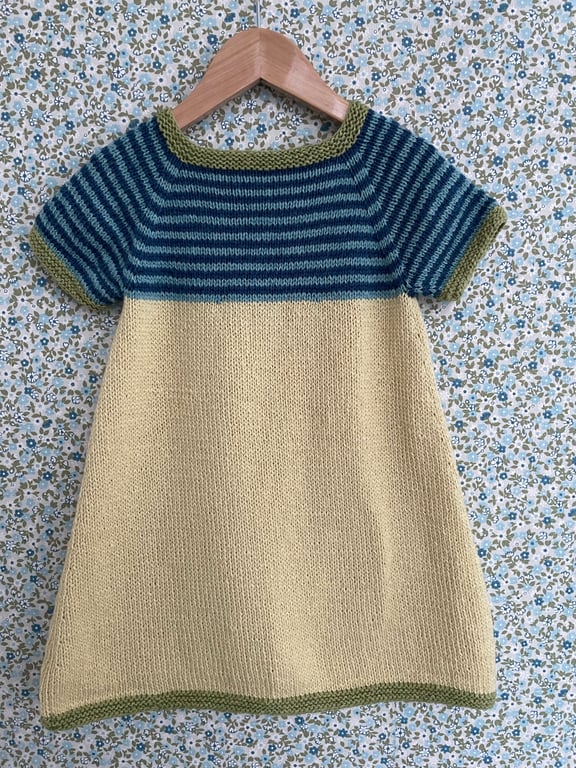 Digital opskrift: Gavstrik kjole (barn)   billede 2