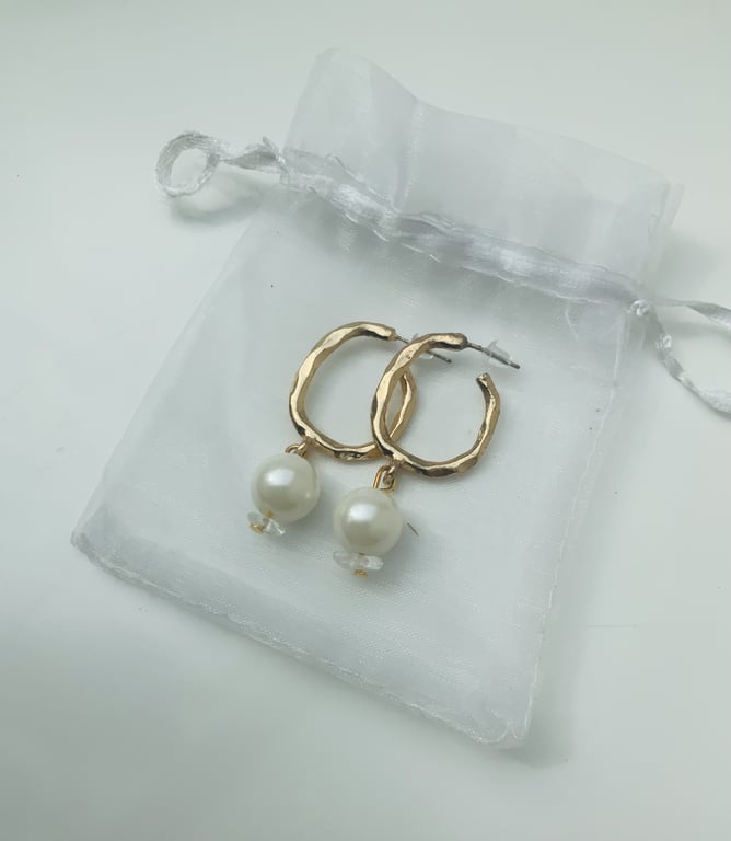 Øreringe med ferskvands perle 