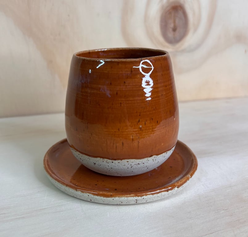 Latte-kop i brun billede 2