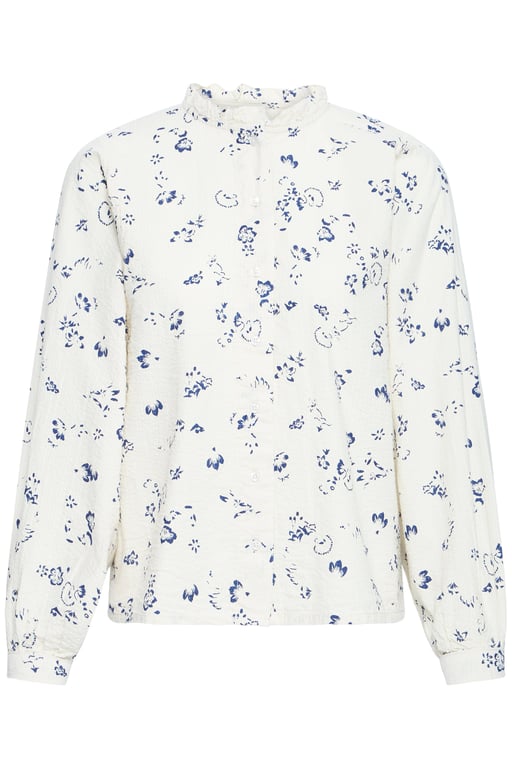 Hvid bluse med lange ærmer og blå blomsterprint, detaljeret med flæsekant ved halsen.