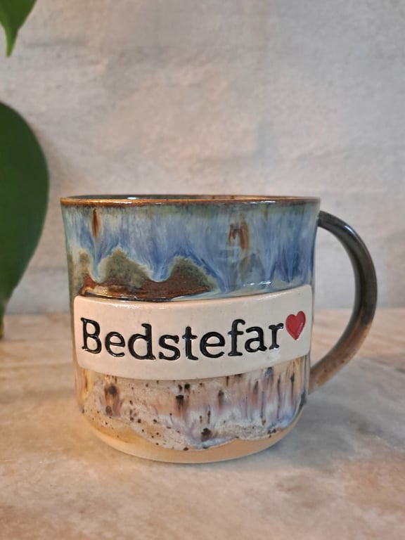 Bedstefarkoppen kan indeholde 300 ml.