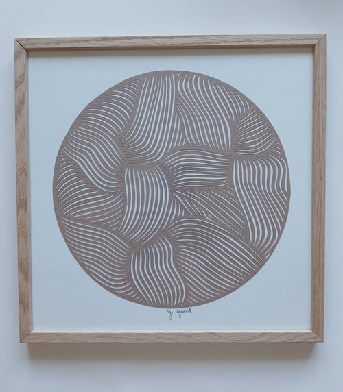 30x30cm papercut, nougat,indrammet 