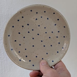 Kagetallerken blå prikker  – produktbillede