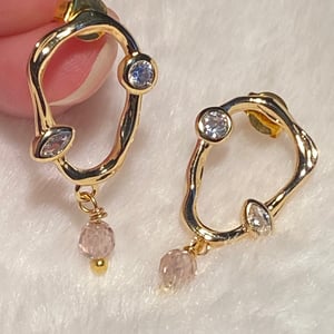 Øreringe organiske Ovale Ørestikkere – produktbillede