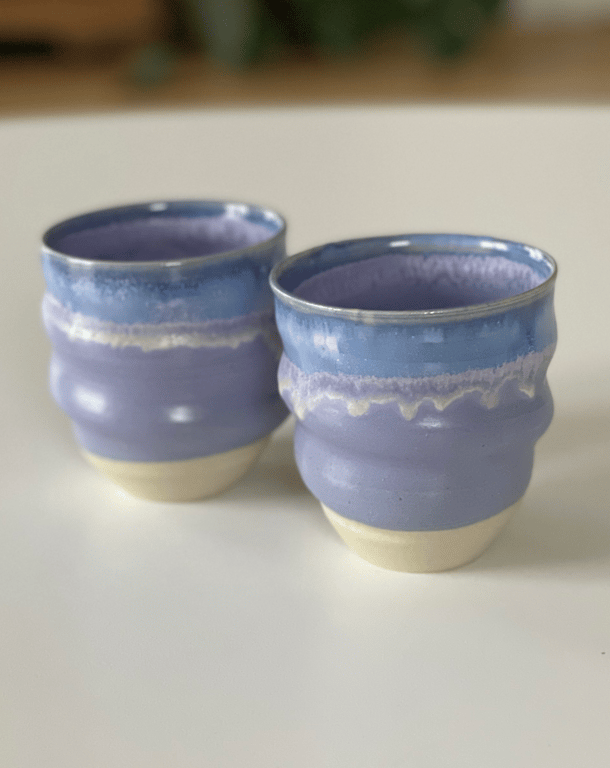 Kop, Cortado - spiral, lilla/cremehvid