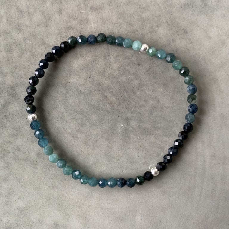 Blågrøn turmalin armbånd 4mm