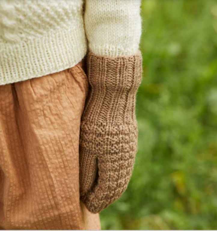 Garn: PT5  - Ngl. á 50 g Superblød norsk uld billede 40