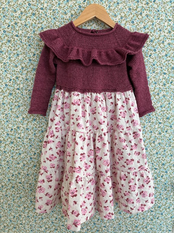 Digital opskrift: Annas flæsekjole - med syet skørt (barn) 