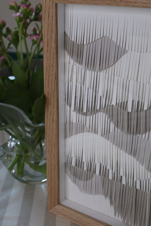 A4 papirværk, hvid, grå, indrammet billede 5