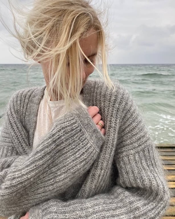 Opskrift: PetiteKnit - NOVEMBER JACKET (5)