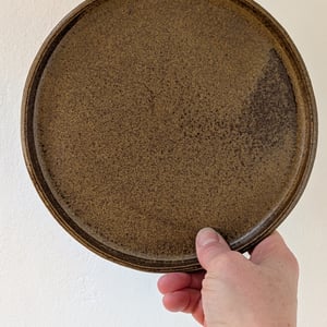 frokosttallerken brun – produktbillede