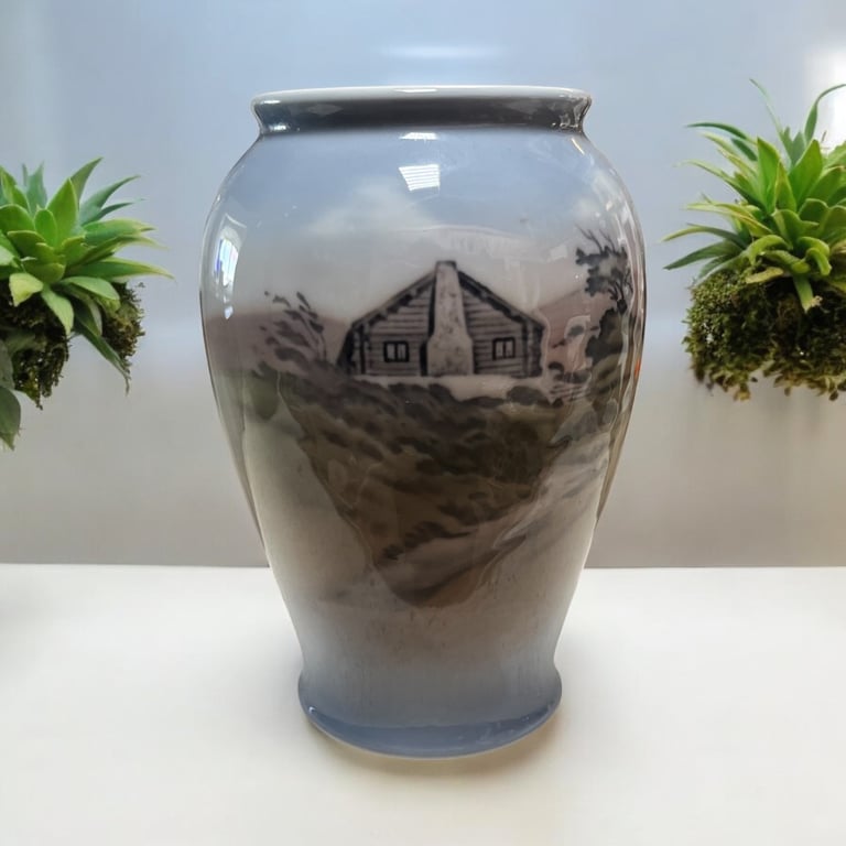 RC vase  Rebild Bakker