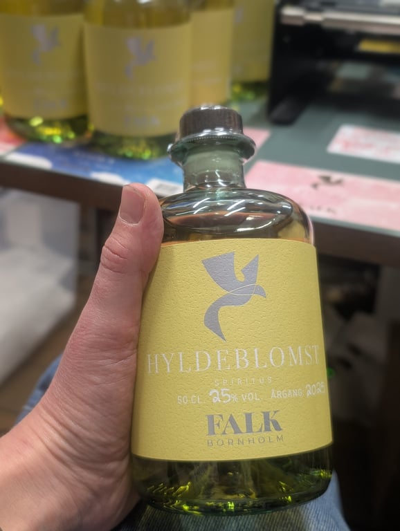 Hyldeblomst, 25% vol., årgang 2025 (3)