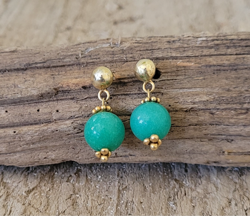 Grønne agat ørestikker.