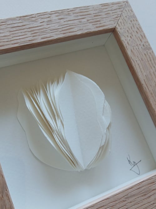 10x10, relief, indrammet  (3)
