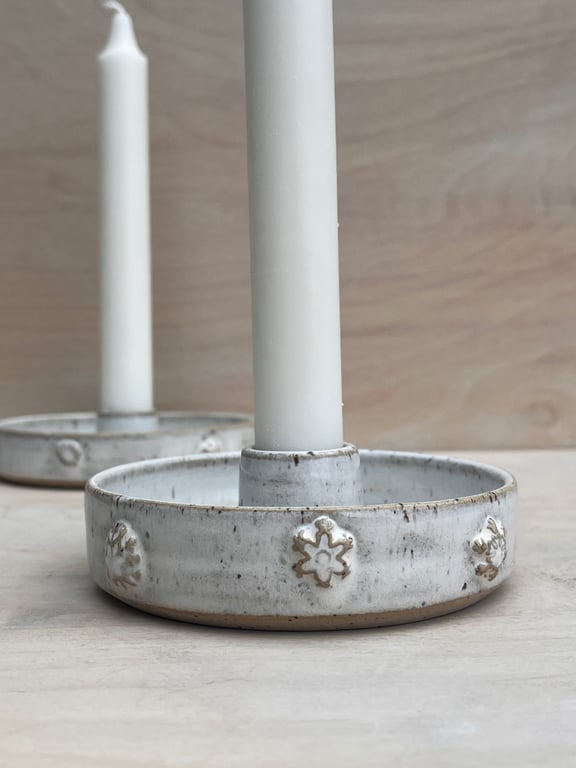 Lysestage med iskrystaller. D: 11 cm