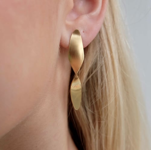 Petal Twist earrings medium (4)