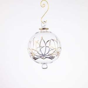 JULEKUGLE DESIGN 1010 KRYSTAL MED GULD – produktbillede