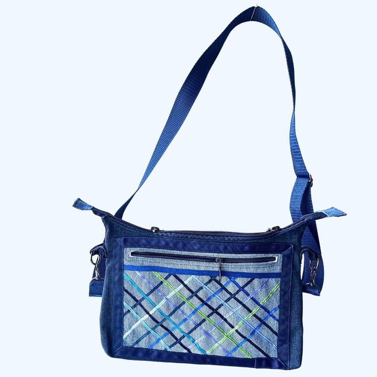 Basse - Crossbody 3 ***