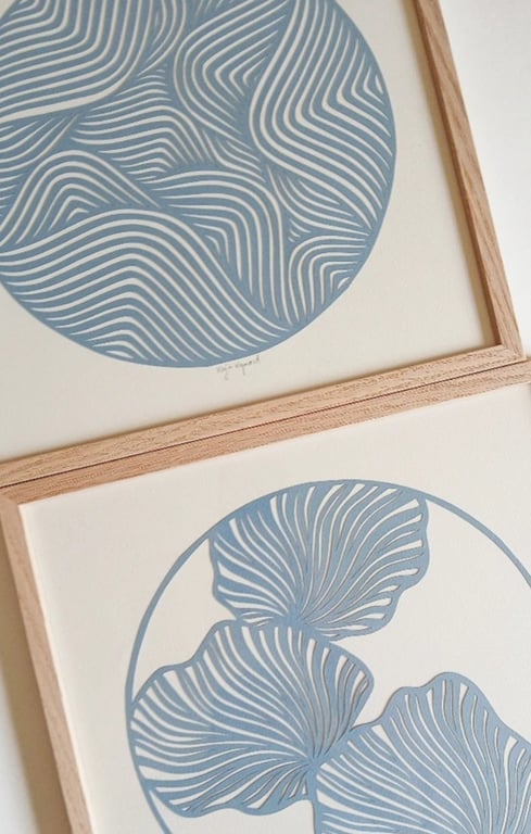 30x30cm papercut, støvet blå, indrammet  (3)
