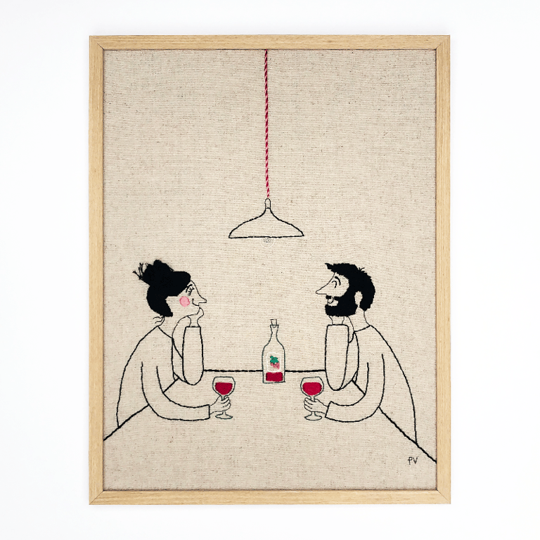 Rødvinshyggeligt – sort – broderi 30 x 40 cm