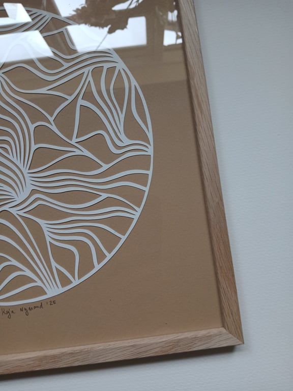 30x30cm papercut, sand, indrammet (2)