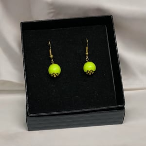 Gule Øreringe – produktbillede