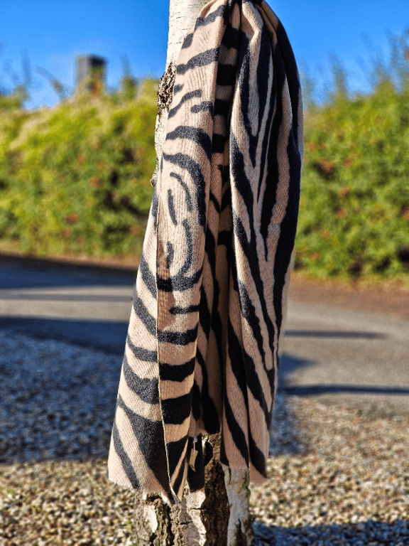 Zandra Tørklæde billede 2