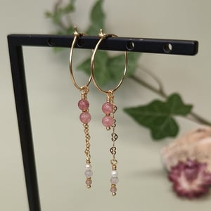 Plys øreringe - rosa – produktbillede