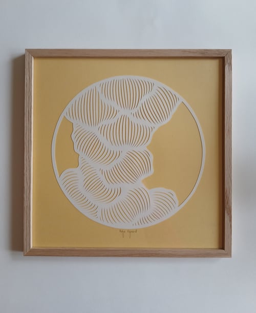 30x30cm papercut, banana, indrammet 