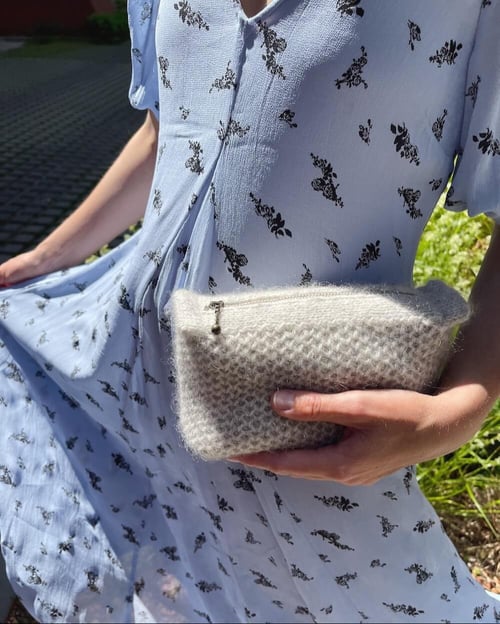 Kit: Honey Clutch (PetiteKnit opskrift og garn) (5)