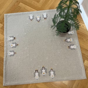 Lille - juletræstæppe Angels 2028-6  Str. 110 x 110 cm. – produktbillede