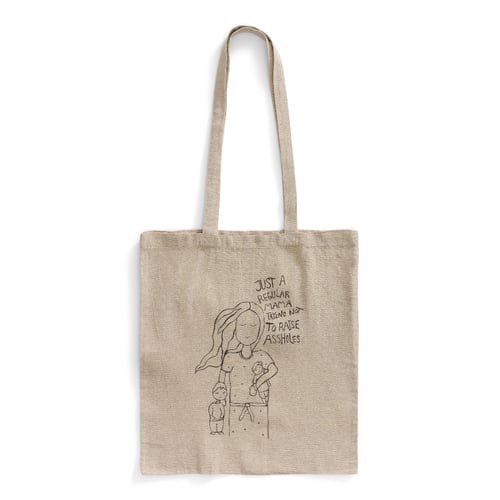 Mulepose: just a regular mama Grå