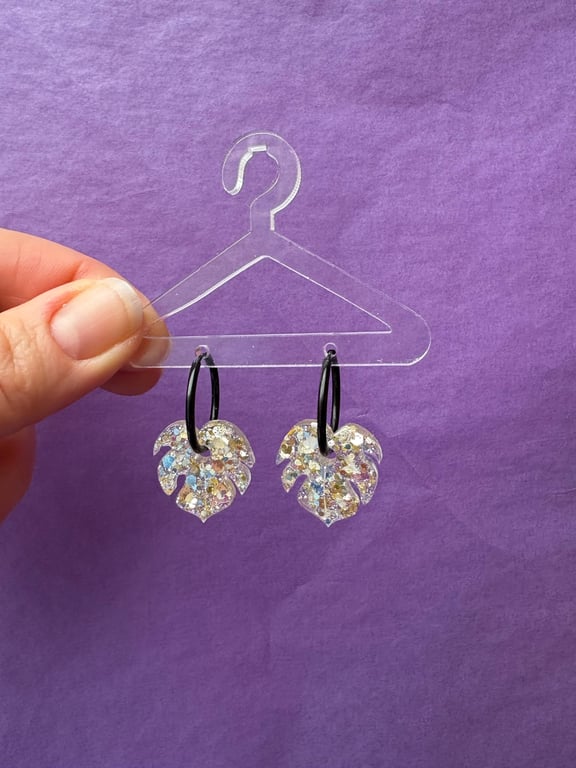 Smukke mini monstera i creol (sølv/guld glimmer)