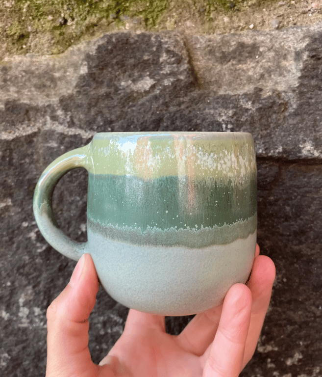 Hånddrejet kop med hank  billede 4