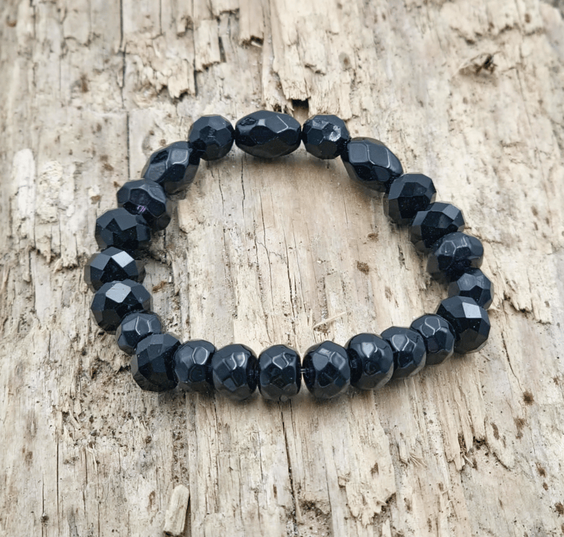 Sort onyx armbånd.