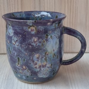 Kop med hank  – produktbillede