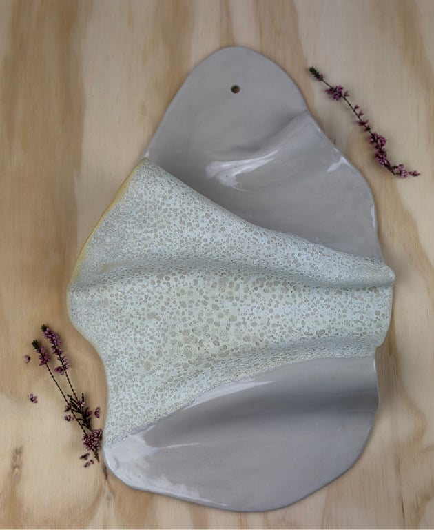 Beige med teksturer vægrelief - 38 x 26 cm