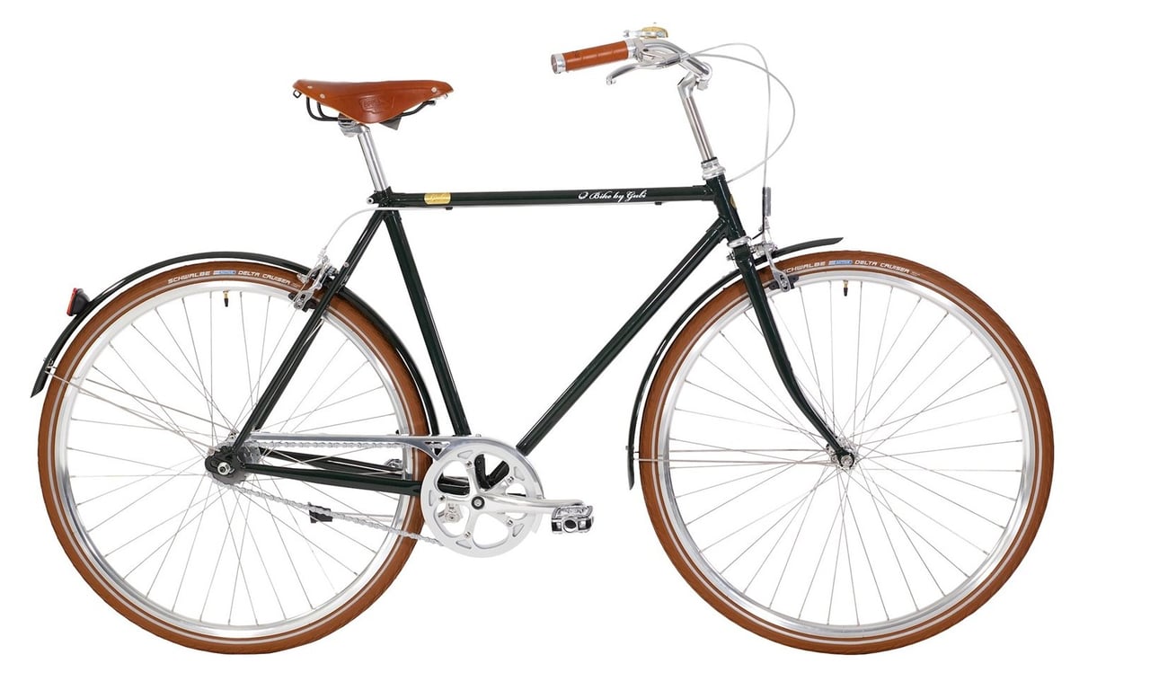 Klassisk sort herrecykel med brun lædersadel og håndtag, brune dæk, og krom detaljer.