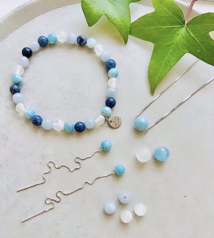 Smykkesæt med Larimar, Selenit og Morganit