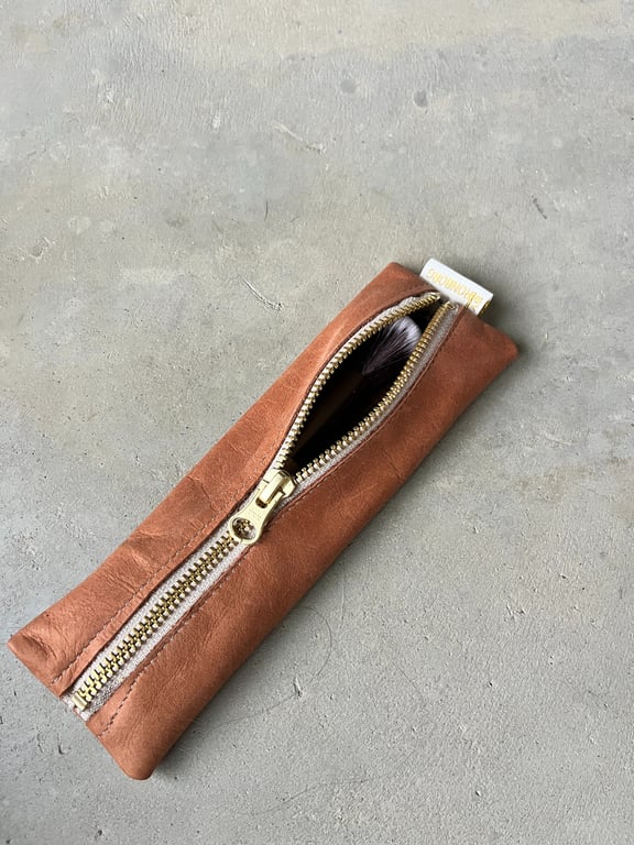 Penalhus i skind billede 2