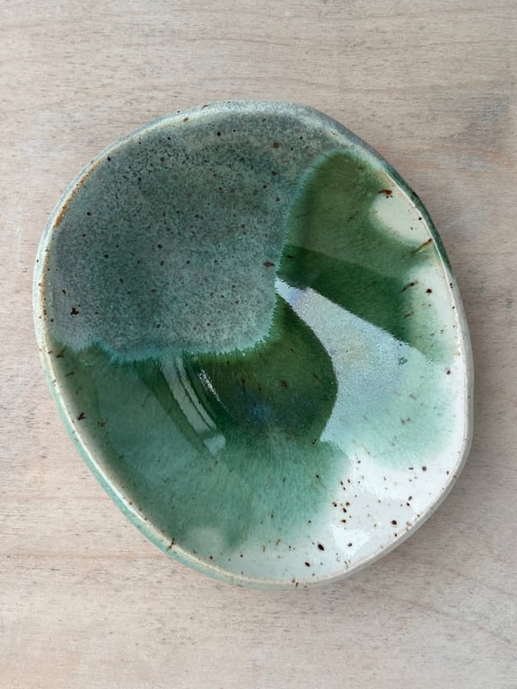 Smykkeskål. D: 10 cm