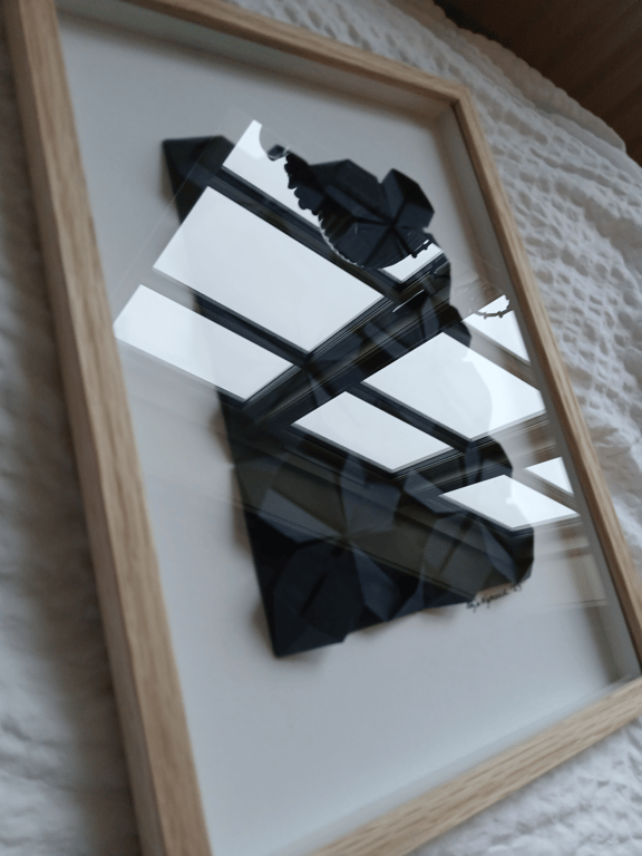 A4 - Foldet papirværk, Marineblå, indrammet billede 6