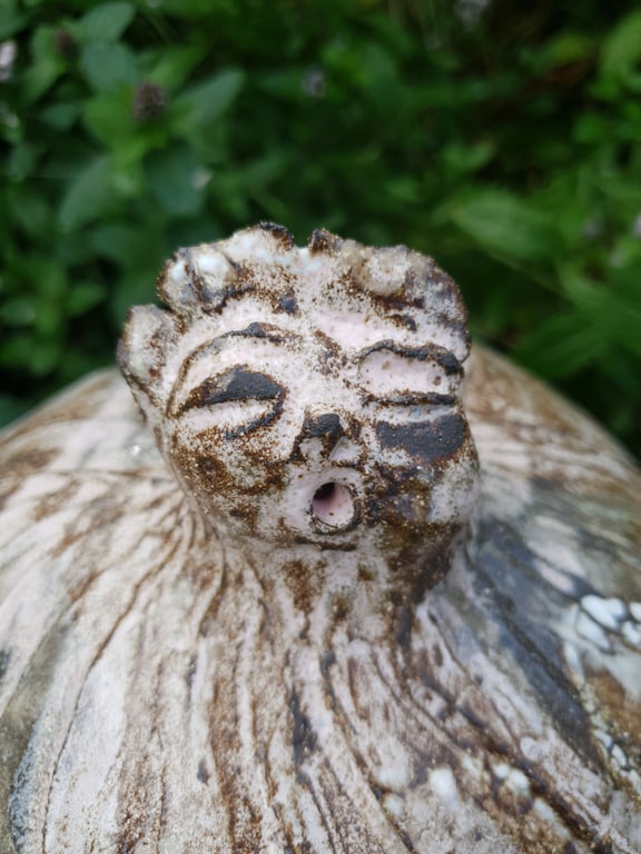 Syngende i sky - skulptur 