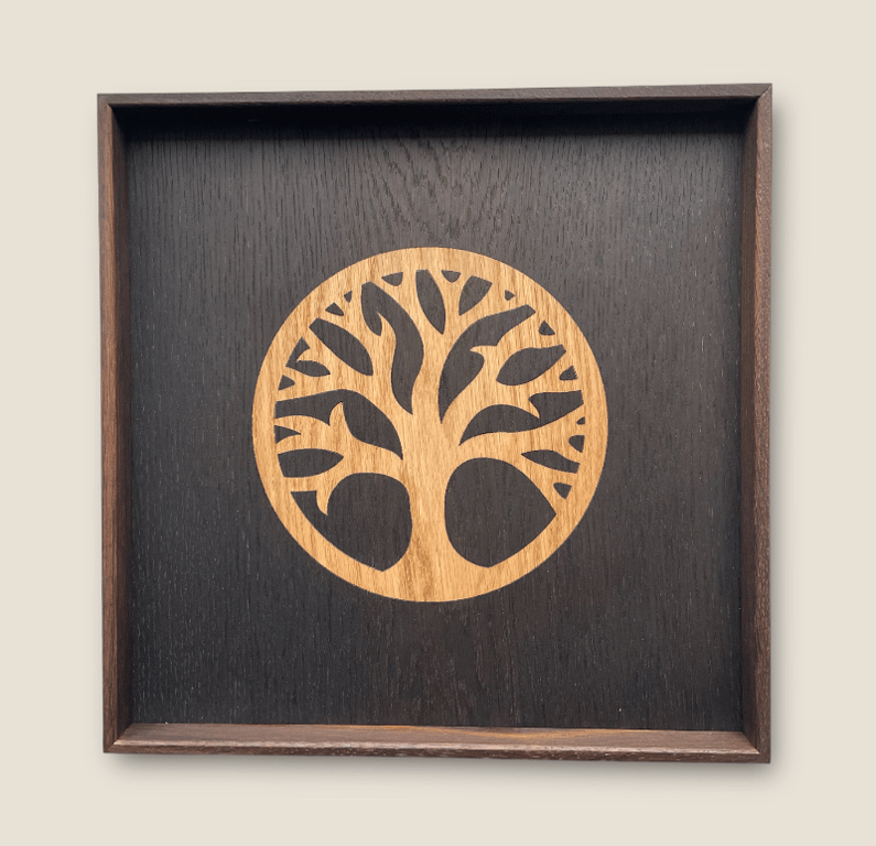 Livets træ i røget eg