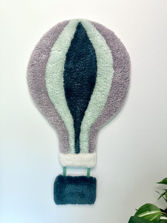 Tuftet luftballon- Håndlavet vægkunst i 100% uld. billede 3