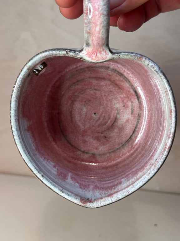 Hjerteformet kop. 310 ml. H: 7 cm billede 4